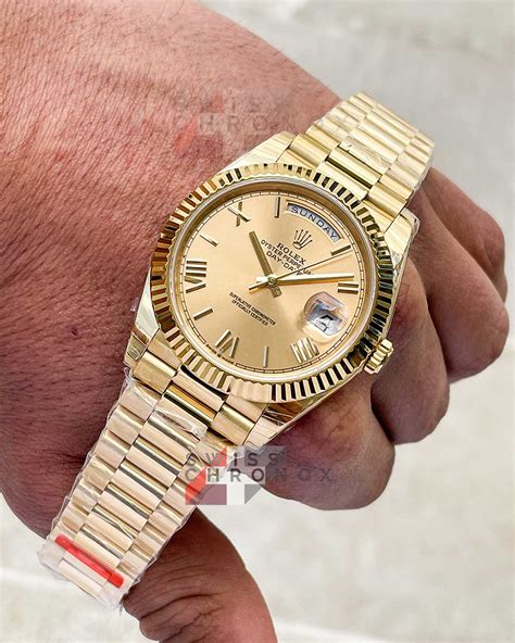 rolex handyhülle gold|rolex day date 40 yellow gold.